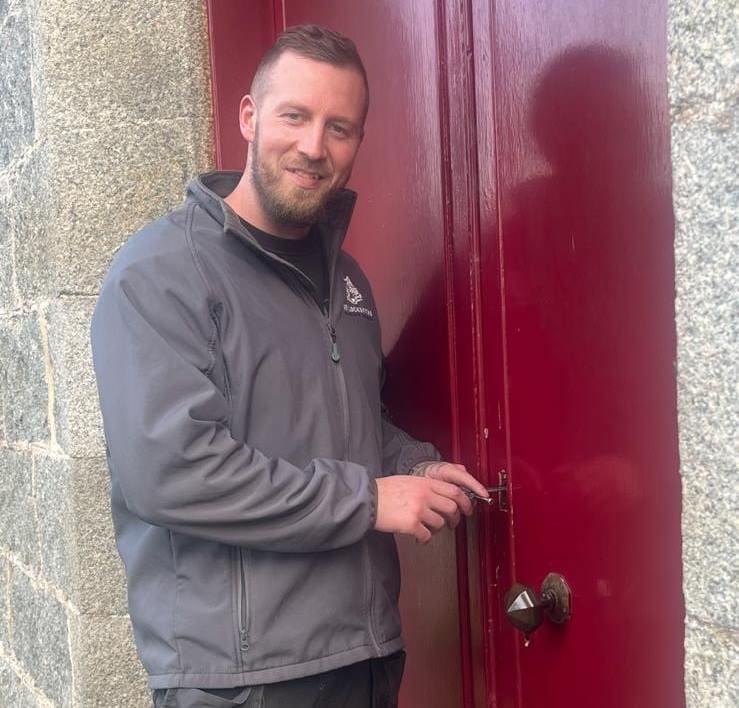 Darren Biggs of W.R Locksmiths using an ULTRAPick for non-destructive mortice lock entry while serving Banchory, Aberdeenshire.