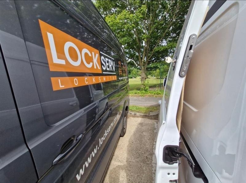 Lock Serv Auto Locksmiths in Basingstoke
