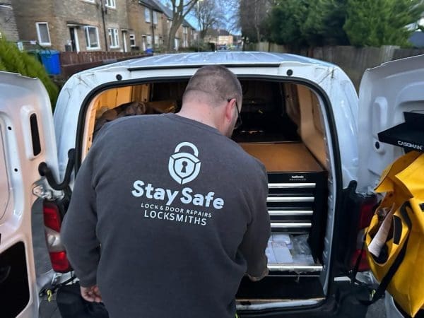 Stay Safe Lock and Door Repairs Locksmiths Mobile Wallsend