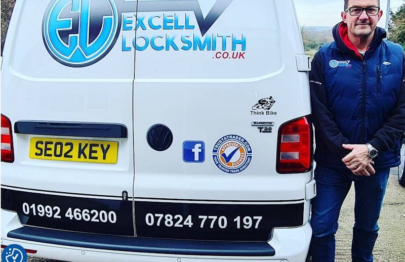 Stuart Eccleston Your licenced locksmith in Cheshunt